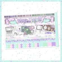 Load image into Gallery viewer, Bookish / monthly kit