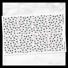 Load image into Gallery viewer, Daisy / Pattern Underlay 1.0 / Foiled