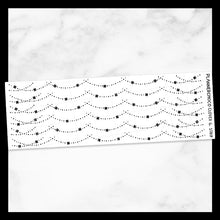 Load image into Gallery viewer, Clover / Garland Strip / Foiled