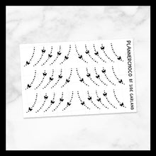 Load image into Gallery viewer, Butterfly / Side Garland / Foiled