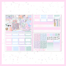 Load image into Gallery viewer, Romance Fan / Weekly Kit
