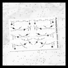 Load image into Gallery viewer, Spooky / Garland Dangle / Foiled
